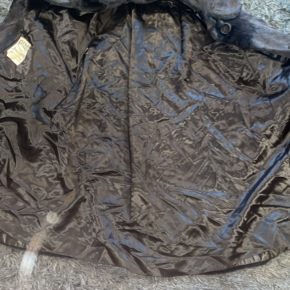 Brazotta brown fur coat size medium - Picture 8 of 12